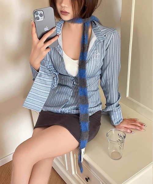 shopnikoniko（ショップニコニコ）の「スリムマフラー ボーダー シャギーニット マフラー（マフラー・レディース・ベージュ/グリーン/ブラック/ブルー/グリーン系その他/ブルー系その他・フリー）」の9枚目の写真