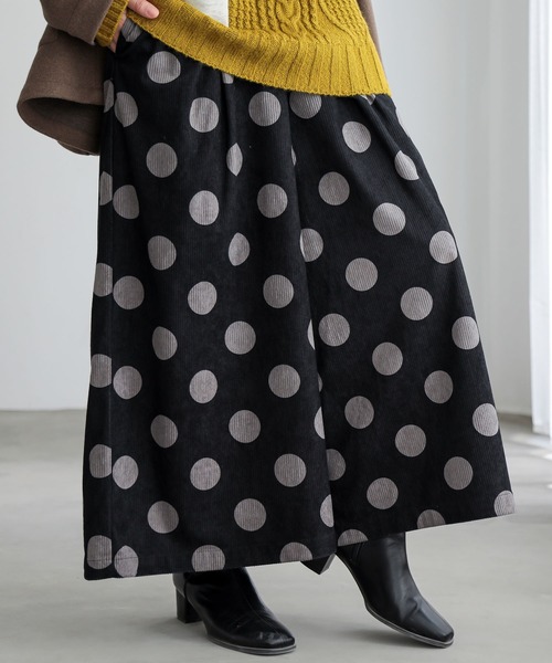 n'OrLABEL（ノアールレーベル）の「『ドットコーデュロイワイドパンツ』（その他パンツ・レディース・ブラック/ブラウン・FREE）」の3枚目の写真