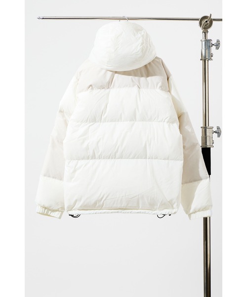 KWD（ケーダブルディー）の「【 KWD / ケーダブルディー 】BOX DOWN JACKET / ボックスダウンジャケット　ユニセックス　KWD-18JD　KFH（ダウンジャケット/コート・レディース・ホワイト/ベージュ/ブラック・FREE）」の6枚目の写真