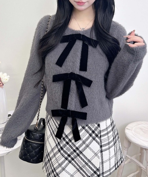 INGNI（イング）の「ベロアリボンフェザーニットカーディガン（カーディガン/ボレロ・レディース・チャコールグレー/アイボリー/ボルドー・M）」の3枚目の写真