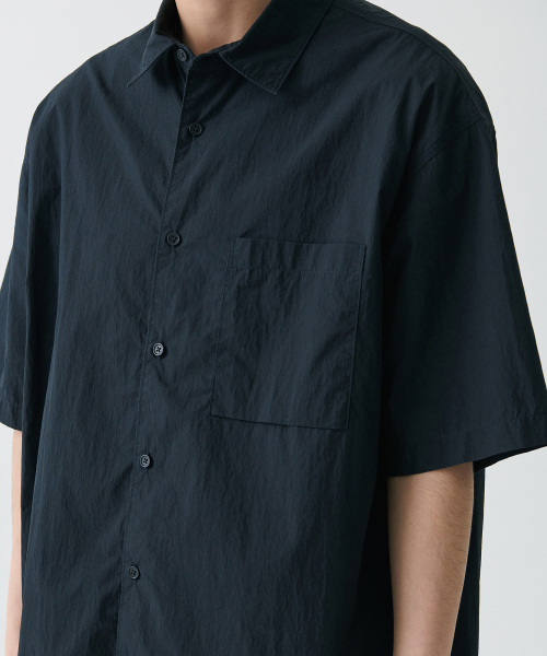 MUSINSA STANDARD（ムシンサスタンダード）の「[シティレジャー] CNオーバーサイズ半袖シャツ[ブラック]（シャツ/ブラウス・メンズ・その他・LARGE/X-LARGE/XX-LARGE/SMALL/MEDIUM）」の5枚目の写真