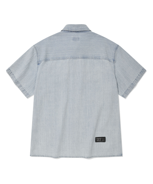 Wacky WiLLy(ワッキーウィリー)の「イージーデニム半袖シャツスカイブルー(シャツ/ブラウス・レディース・その他・X-LARGE/SMALL/MEDIUM/LARGE)」の3枚目の写真