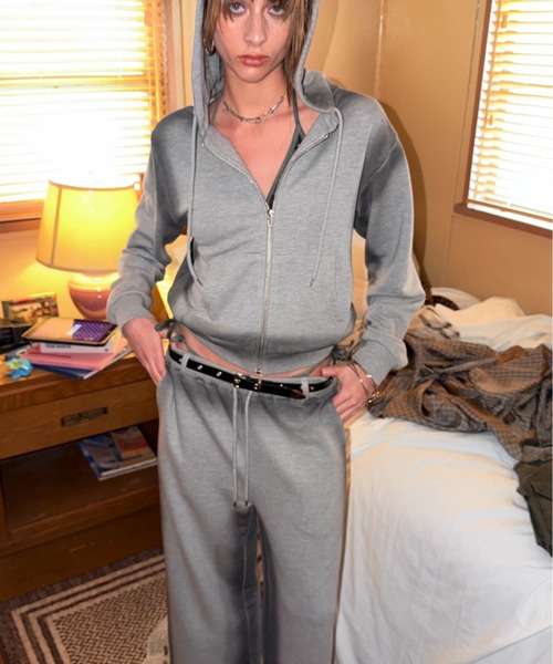 SHAGGIE（シャギー）の「スタッズ付き細ベルト（ベルト・レディース・ブラック・FREE）」の5枚目の写真