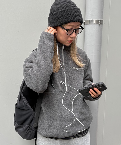 feepur（フェピュール）の「ハーフジップフリース（その他トップス・レディース・チャコールグレー/ブラウン・MEDIUM）」の21枚目の写真