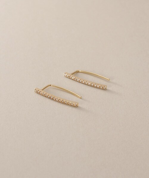 K10ダイヤモンド カーブライン フックピアス（ピアス（両耳用