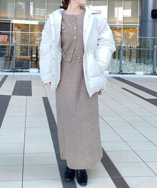 mysty woman（ミスティウーマン）の「カーデSETニットワンピース 635087（ワンピース・レディース・アイボリー/ブラウン/ベージュ・FREE）」の14枚目の写真