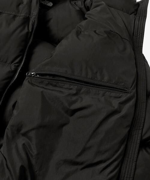 THE NORTH FACE（ザノースフェイス）の「THE NORTH FACE　Short Nuptse Jacket（ダウンジャケット/コート・レディース・カーキ/ブラック・MEDIUM）」の6枚目の写真