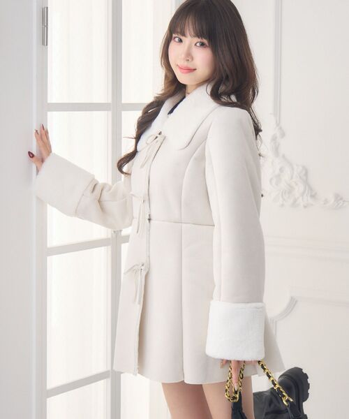 ems excite（エムズエキサイト）の「Fファー襟スエードコート（その他アウター・レディース・ブラウン/ナチュラル・FREE）」の4枚目の写真