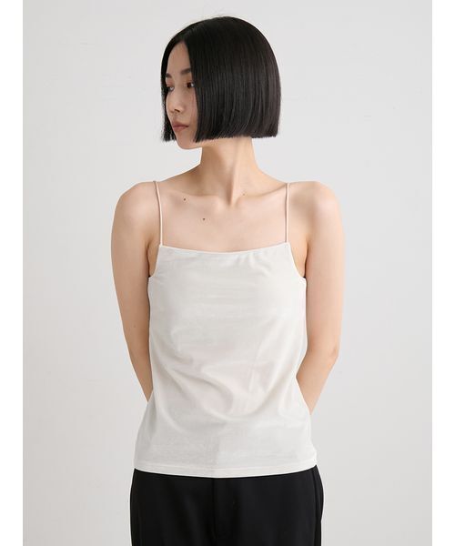 MIESROHE（ミースロエ）の「カップインVネックサテンキャミソール