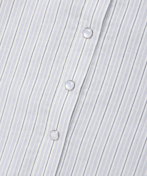 Cavish(カビシ)の「W STRIPED HALF SLEEVE SHIRT BLUE(CV2FMFW362A)(シャツ/ブラウス・レディース・ブルー・FREE)」の5枚目の写真