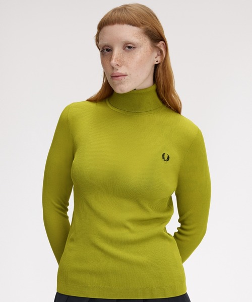 FRED PERRY(フレッドペリー)の「Rib Knit Roll Neck Top/リブニットタートルネックトップス(ニット/セーター・レディース・イエロー・10)」の1枚目の写真