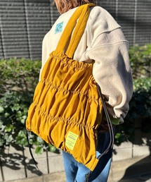 mi via loca | パファーハンドル シャーリングトートバッグ/ナップサック(トートバッグ)