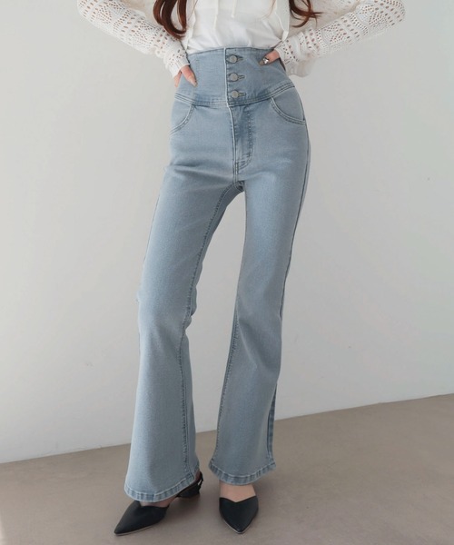 WEGO(ウィゴー)の「WEGO/【26年春夏新作】ハイウエストストレッチフレアデニムパンツ(デニムパンツ・レディース・コバルトブルー/ブラック系その他/スカイブルー/ブラック系2・SMALL/X-SMALL/MEDIUM)」の4枚目の写真