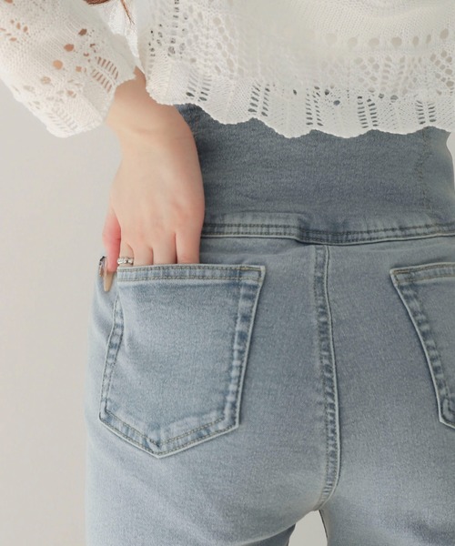 WEGO(ウィゴー)の「WEGO/【26年春夏新作】ハイウエストストレッチフレアデニムパンツ(デニムパンツ・レディース・コバルトブルー/ブラック系その他/スカイブルー/ブラック系2・SMALL/X-SMALL/MEDIUM)」の15枚目の写真