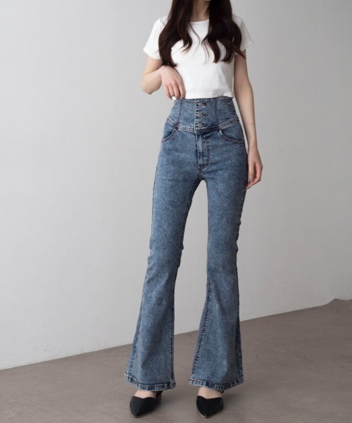 WEGO(ウィゴー)の「WEGO/【26年春夏新作】ハイウエストストレッチフレアデニムパンツ(デニムパンツ・レディース・コバルトブルー/ブラック系その他/スカイブルー/ブラック系2・SMALL/X-SMALL/MEDIUM)」の20枚目の写真