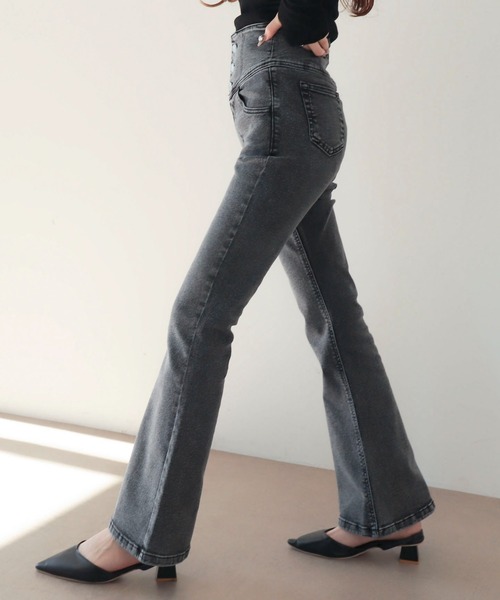 WEGO(ウィゴー)の「WEGO/【26年春夏新作】ハイウエストストレッチフレアデニムパンツ(デニムパンツ・レディース・コバルトブルー/ブラック系その他/スカイブルー/ブラック系2・SMALL/X-SMALL/MEDIUM)」の22枚目の写真