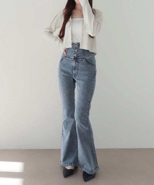 WEGO(ウィゴー)の「WEGO/【26年春夏新作】ハイウエストストレッチフレアデニムパンツ(デニムパンツ・レディース・コバルトブルー/ブラック系その他/スカイブルー/ブラック系2・SMALL/X-SMALL/MEDIUM)」の18枚目の写真