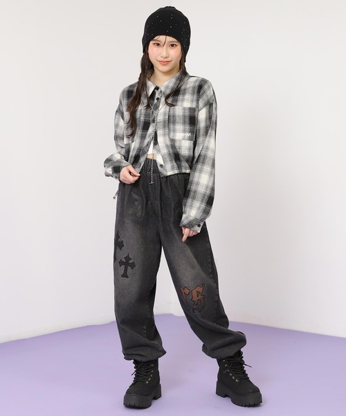 ANAP GｉRL（アナップガール）の「サイドシャーリングチェックシャツ（シャツ/ブラウス・キッズ・ブラウン/ブラック・M/S/XS）」の7枚目の写真