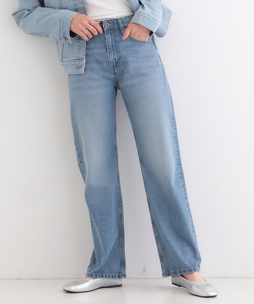 SHOO・LA・RUE（シューラルー）の「【SHOO・LA・RUE DENIM】程よいゆとりの ストレートデニムパンツ（デニムパンツ・レディース・ブルー/オフホワイト/ブラック/ネイビー・10/01/02/03/04）」の4枚目の写真