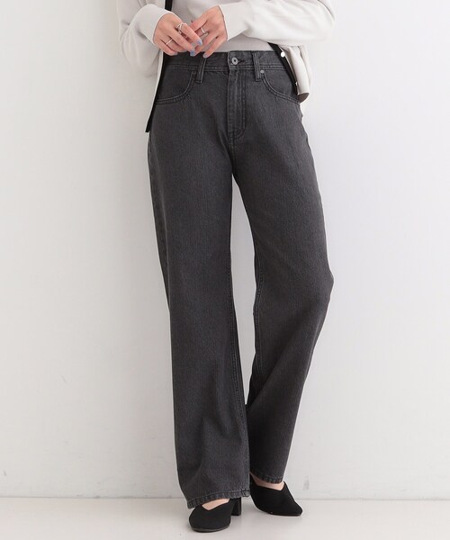 SHOO・LA・RUE（シューラルー）の「【SHOO・LA・RUE DENIM】程よいゆとりの ストレートデニムパンツ（デニムパンツ・レディース・ブルー/オフホワイト/ブラック/ネイビー・10/01/02/03/04）」の2枚目の写真