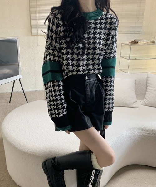 gossip!ロサンゼルス(ゴシップロサンゼルス)の「レトロチェック柄バイカラー配色オーバーサイズカジュアルニットプルオーバー(ニット/セーター・レディース・ブラウン/ライトブラウン/ブラック・FREE)」の19枚目の写真