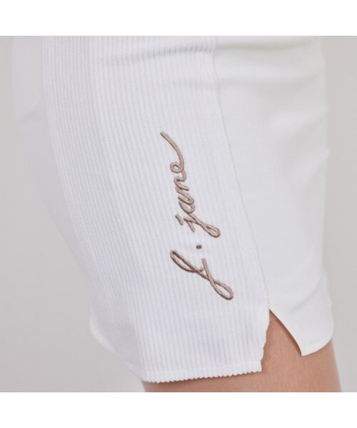 J.JANE(ジェイジェーン)の「コーデュロイ配色ダブルスリットスカート (アイボリー)(スカート・レディース・アイボリー・S/M/L/XS)」の4枚目の写真