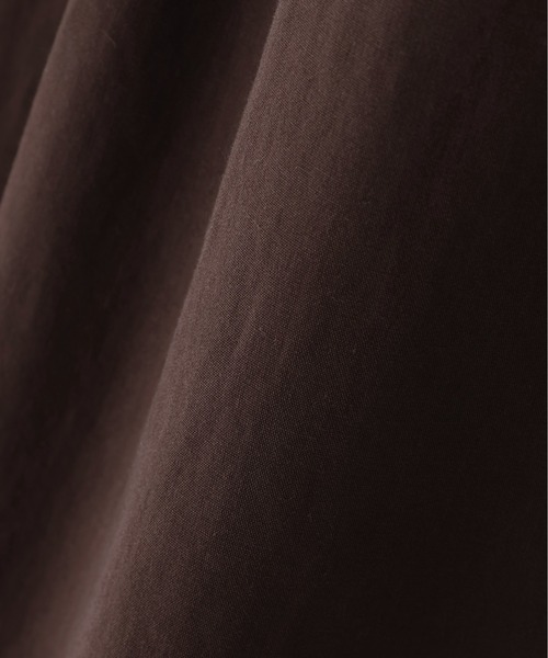 MHL.(エムエイチエル)の「COTTON CUPRA PLAINWEAVE SKIRT(スカート・レディース・グリーン系その他7/ブラウン系その他2・0/3/2/1)」の7枚目の写真