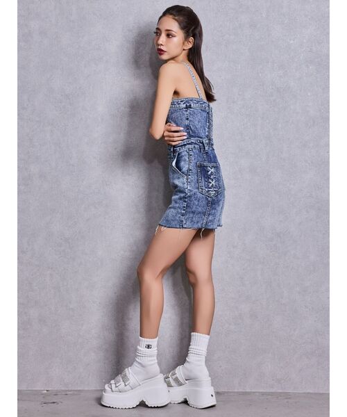GYDA（ジェイダ）の「Symmetry GYDAフロントZIPスカートライクデニムタイトミニワンピース（ワンピース・レディース・ライトブルー/ブラック/ブルー・MEDIUM/SMALL）」の9枚目の写真