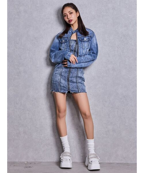 GYDA（ジェイダ）の「Symmetry GYDAフロントZIPスカートライクデニムタイトミニワンピース（ワンピース・レディース・ライトブルー/ブラック/ブルー・MEDIUM/SMALL）」の12枚目の写真