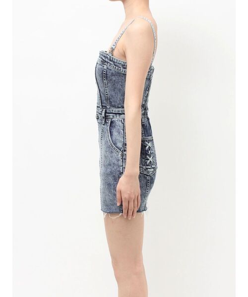 GYDA(ジェイダ)の「Symmetry GYDAフロントZIPスカートライクデニムタイトミニワンピース(ワンピース・レディース・ライトブルー/ブラック/ブルー・MEDIUM/SMALL)」の20枚目の写真