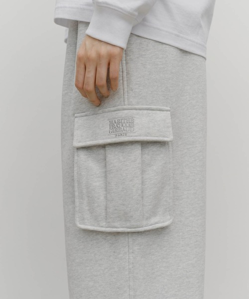 MARITHE + FRANCOIS GIRBAUD(マリテフランソワジルボー)の「CLASSIC LOGO ONE TUCK CARGO SWEAT PANTS(スウェットパンツ・レディース・ブラック/ヘザーグレー・X-LARGE/LARGE/MEDIUM/SMALL)」の15枚目の写真