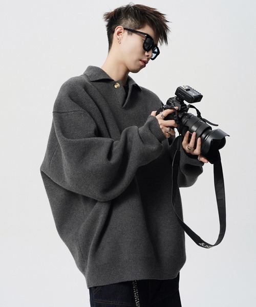 NOWLE(ノウル)の「【NOWLE】ルーズシルエット スキッパー プルオーバー ポロニット(ニット/セーター・メンズ・ダークグレー/ライトベージュ・X-LARGE/LARGE/MEDIUM)」の10枚目の写真