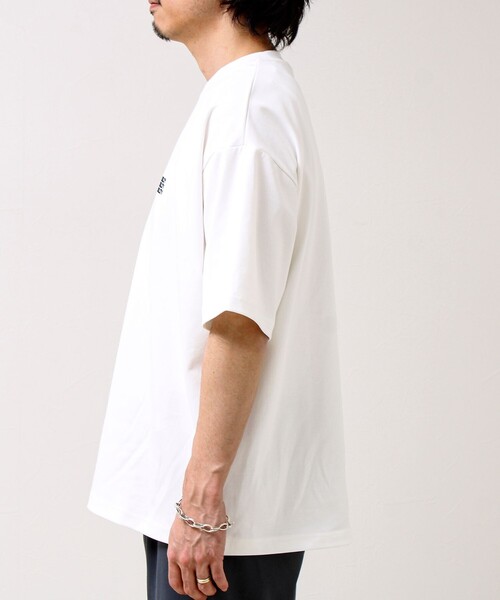 KELTY(ケルティ)の「【KELTY×GLOSTER】別注 ポンチT(Tシャツ/カットソー・メンズ・ブラック/オフホワイト/チャコールグレー・S/M/L)」の10枚目の写真