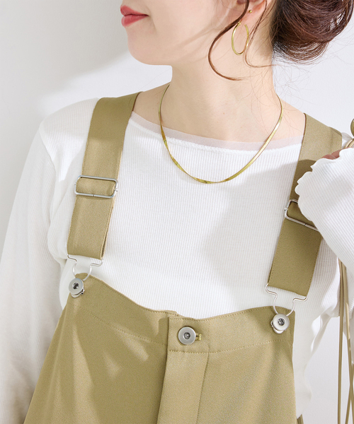 B.C STOCK(ベーセーストック)の「手洗い可 / サテンサロペット(サロペット/オーバーオール・レディース・ベージュ/ブラック・FREE)」の11枚目の写真