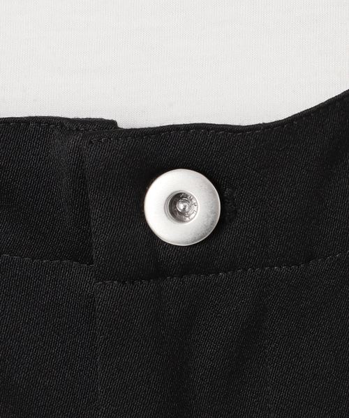 B.C STOCK(ベーセーストック)の「手洗い可 / サテンサロペット(サロペット/オーバーオール・レディース・ベージュ/ブラック・FREE)」の20枚目の写真