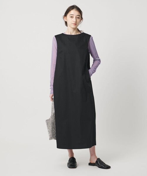 UNITED ARROWS(ユナイテッドアローズ)の「バックコンシャス ワンピース ‐ウォッシャブル‐(ワンピース・レディース・ブラック/ダークブラウン・38/36)」の4枚目の写真