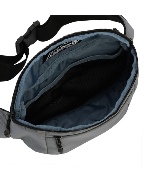 COLEMAN（コールマン）の「アトラスマルチウェスト（ボディバッグ/ウエストポーチ・レディース・ブラック/グレー/グレイッシュベージュ・5L）」の19枚目の写真