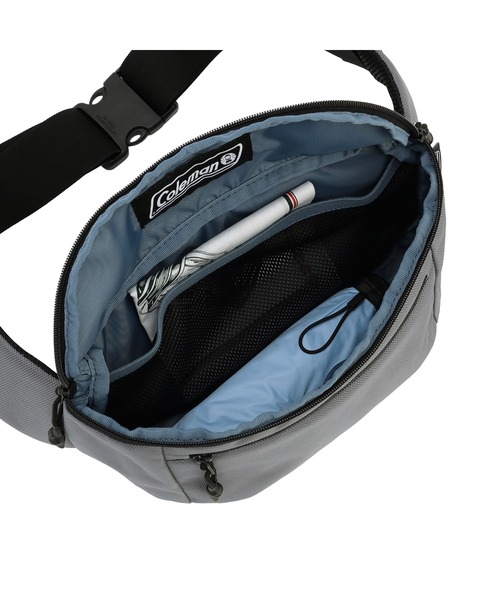COLEMAN（コールマン）の「アトラスマルチウェスト（ボディバッグ/ウエストポーチ・レディース・ブラック/グレー/グレイッシュベージュ・5L）」の20枚目の写真
