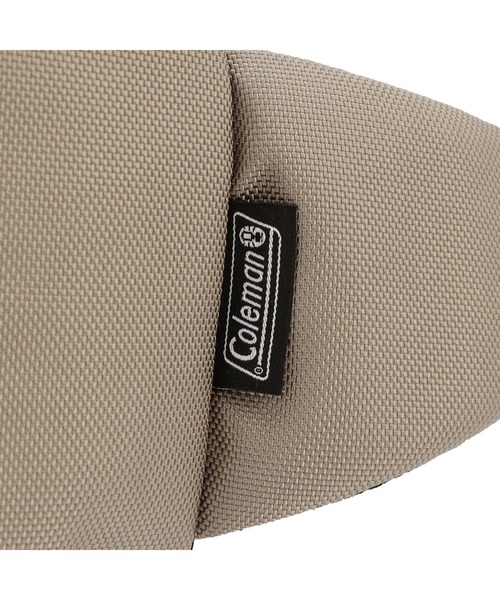 COLEMAN（コールマン）の「アトラスマルチウェスト（ボディバッグ/ウエストポーチ・レディース・ブラック/グレー/グレイッシュベージュ・5L）」の7枚目の写真