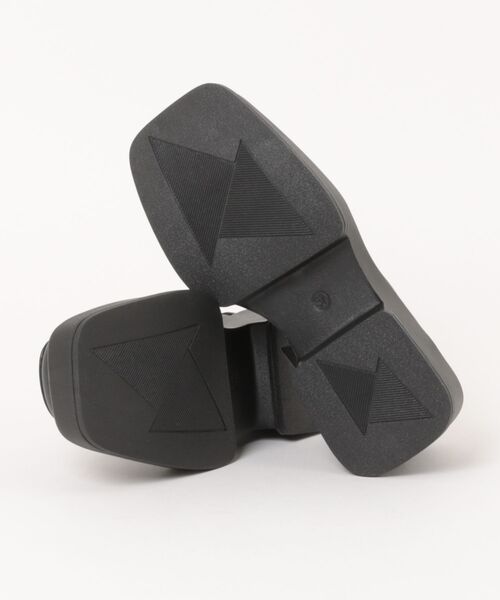 shoes365（シューズスリーシックスファイヴ）の「スクエアトゥ 厚底ローファー（ローファー・レディース・ブラック/ホワイト・22.5cm/23.0cm/23.5cm/24.0cm/24.5cm）」の4枚目の写真