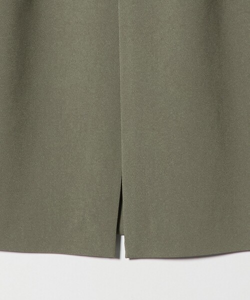 UNITED ARROWS（ユナイテッドアローズ）の「アセテートポリエステル ベイカースカート（スカート・レディース・ネイビー/ライトピンク/オリーブ・36/38）」の18枚目の写真
