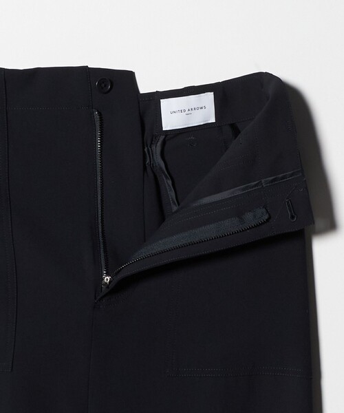 UNITED ARROWS（ユナイテッドアローズ）の「アセテートポリエステル ベイカースカート（スカート・レディース・ネイビー/ライトピンク/オリーブ・36/38）」の9枚目の写真