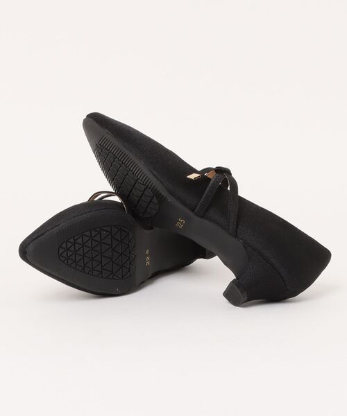 a.v.v（アーヴェヴェ）の「カジュアルパンプス（パンプス・レディース・ブラック/アイボリー/グレー・22.5cm/23.0cm/23.5cm/24.0cm/24.5cm）」の5枚目の写真