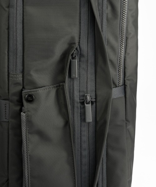 ace.(エース)の「ビジネスリュック ネフィル 26/32L B4サイズ 15.6インチPC 2気室 20092(ビジネスバッグ・レディース・アッシュ/ブラック・FREE)」の13枚目の写真