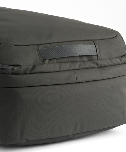 ace.(エース)の「ビジネスリュック ネフィル 26/32L B4サイズ 15.6インチPC 2気室 20092(ビジネスバッグ・レディース・アッシュ/ブラック・FREE)」の19枚目の写真