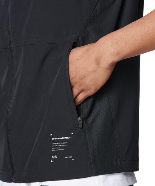 UNDER ARMOUR（アンダーアーマー）の「UAライトウエイト ウーブン ベスト（トレーニング/メンズ）（ベスト・メンズ・ブラック・M/XL/L/S/2XL）」の8枚目の写真