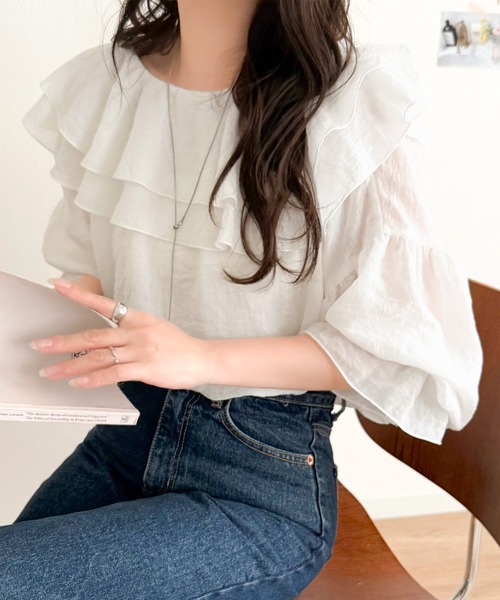 classicalelf（クラシカルエルフ）の「紫外線や冷房対策にも♪大人なシアー魅せ。前後2wayラッフルフリルビッグカラーシアー素材ブラウス（長袖）（シャツ/ブラウス・レディース・ブラウン/ホワイト/ブラック/ブルー・LARGE/MEDIUM/SMALL/X-LARGE）」の16枚目の写真