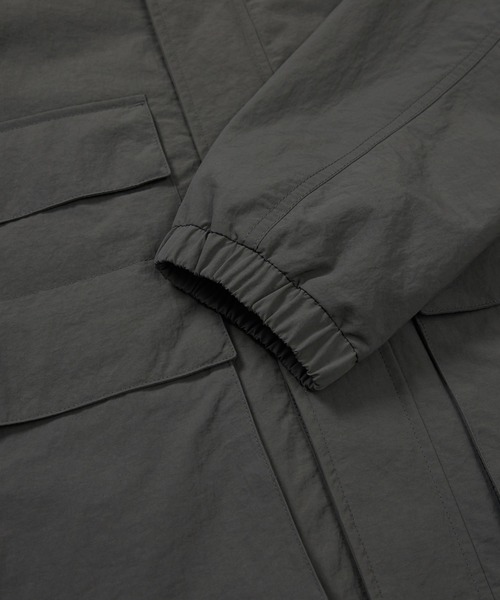 Snow Peak(スノーピーク)の「Snow Peak / Cample Utility Windbreaker ユーティリティ ウィンドブレーカー 海外限定(ナイロンジャケット・メンズ・ライトベージュ/ダークネイビー/ダークカーキ・XL/L/M)」の15枚目の写真