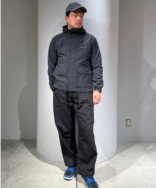 Snow Peak(スノーピーク)の「Snow Peak / Cample Utility Windbreaker ユーティリティ ウィンドブレーカー 海外限定(ナイロンジャケット・メンズ・ライトベージュ/ダークネイビー/ダークカーキ・XL/L/M)」の14枚目の写真