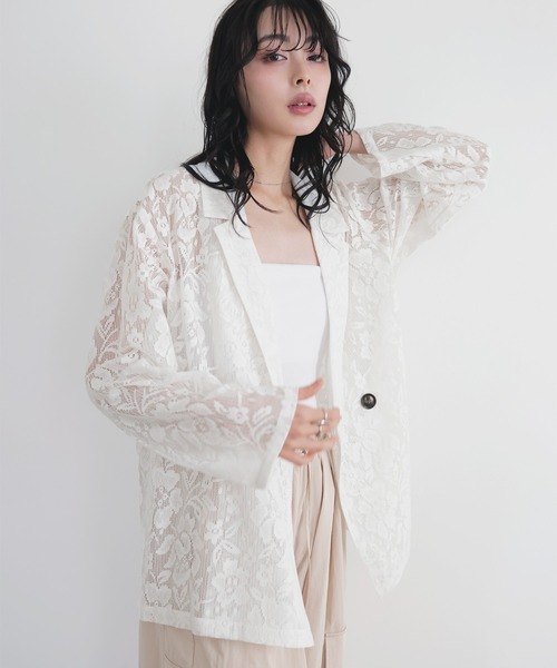 LIAN（リアン）の「クロシェレースシアージャケット（テーラードジャケット・レディース・ブラック/アイボリー・FREE）」の4枚目の写真